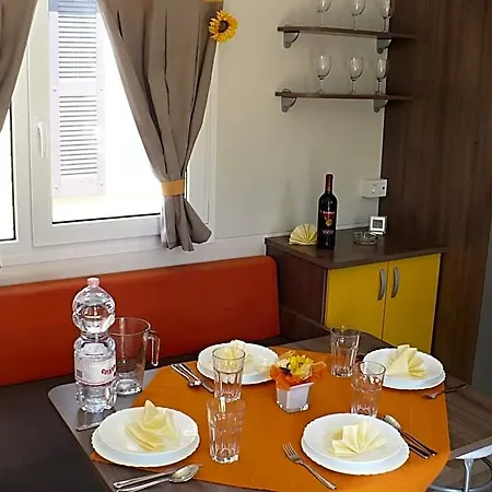 Mobilhome Victoria Lanterna 4*